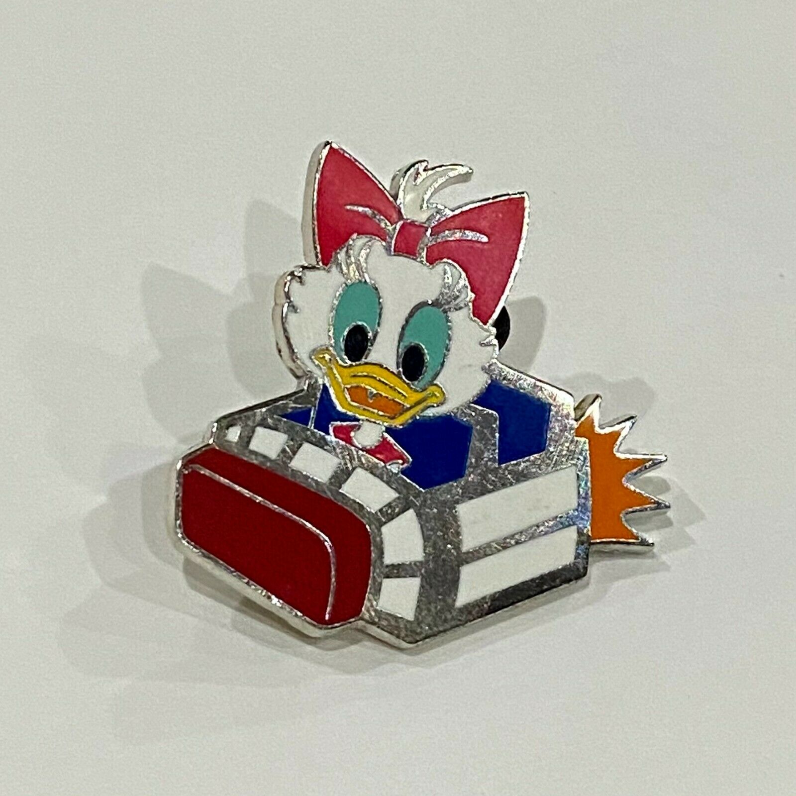 Disney Pin Baby Daisy Character In Vehicles Space Mountain