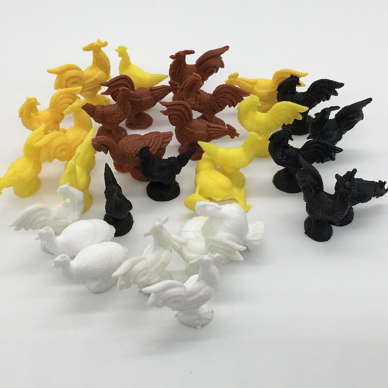 Dollhouse Toy White Rooster Chicken Pcs Micro-mini Miniature 1-1 1/4” MINT 30 PC