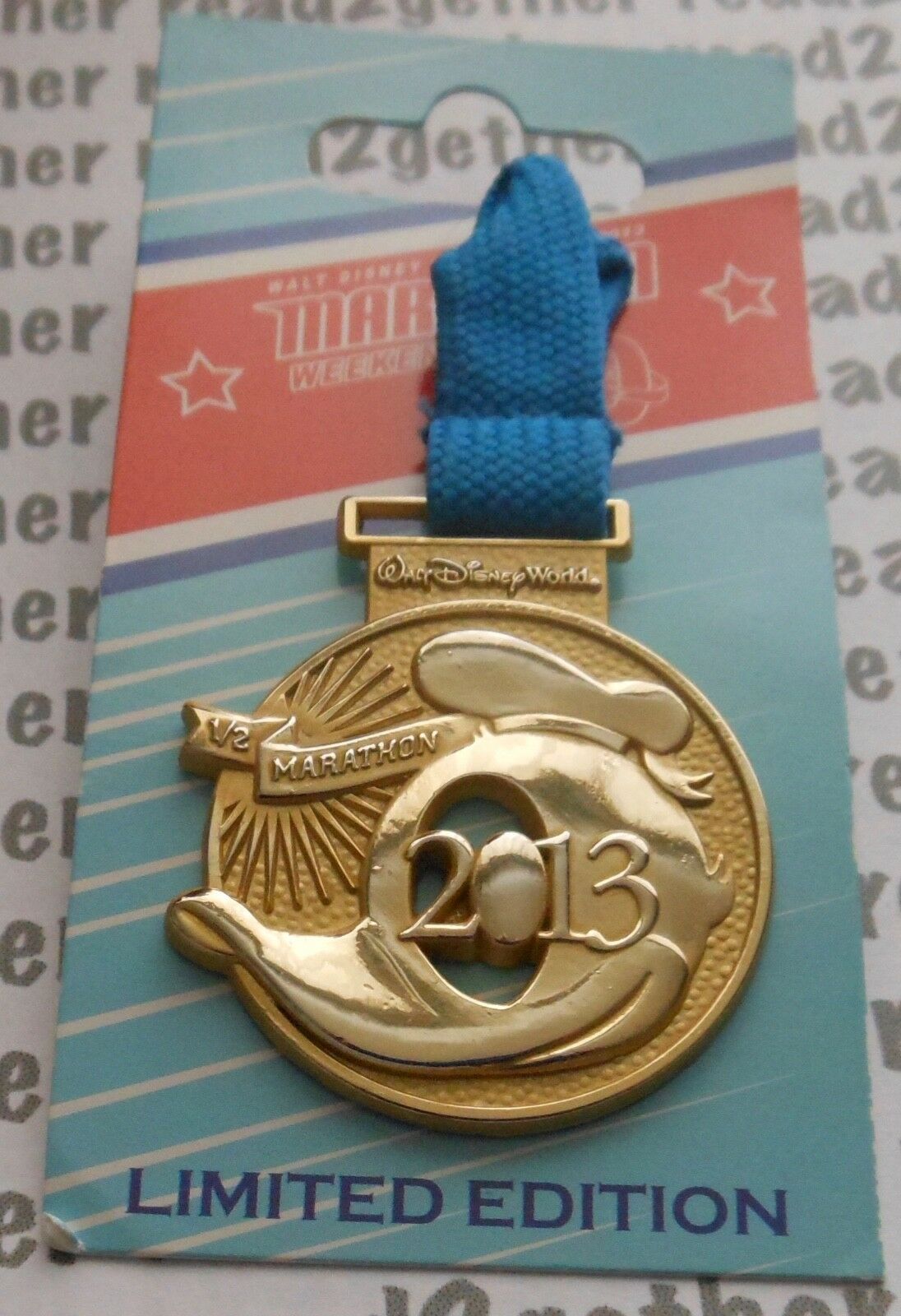 Disney Pin Wdw 2013 Half Marathon Medal Donald Duck