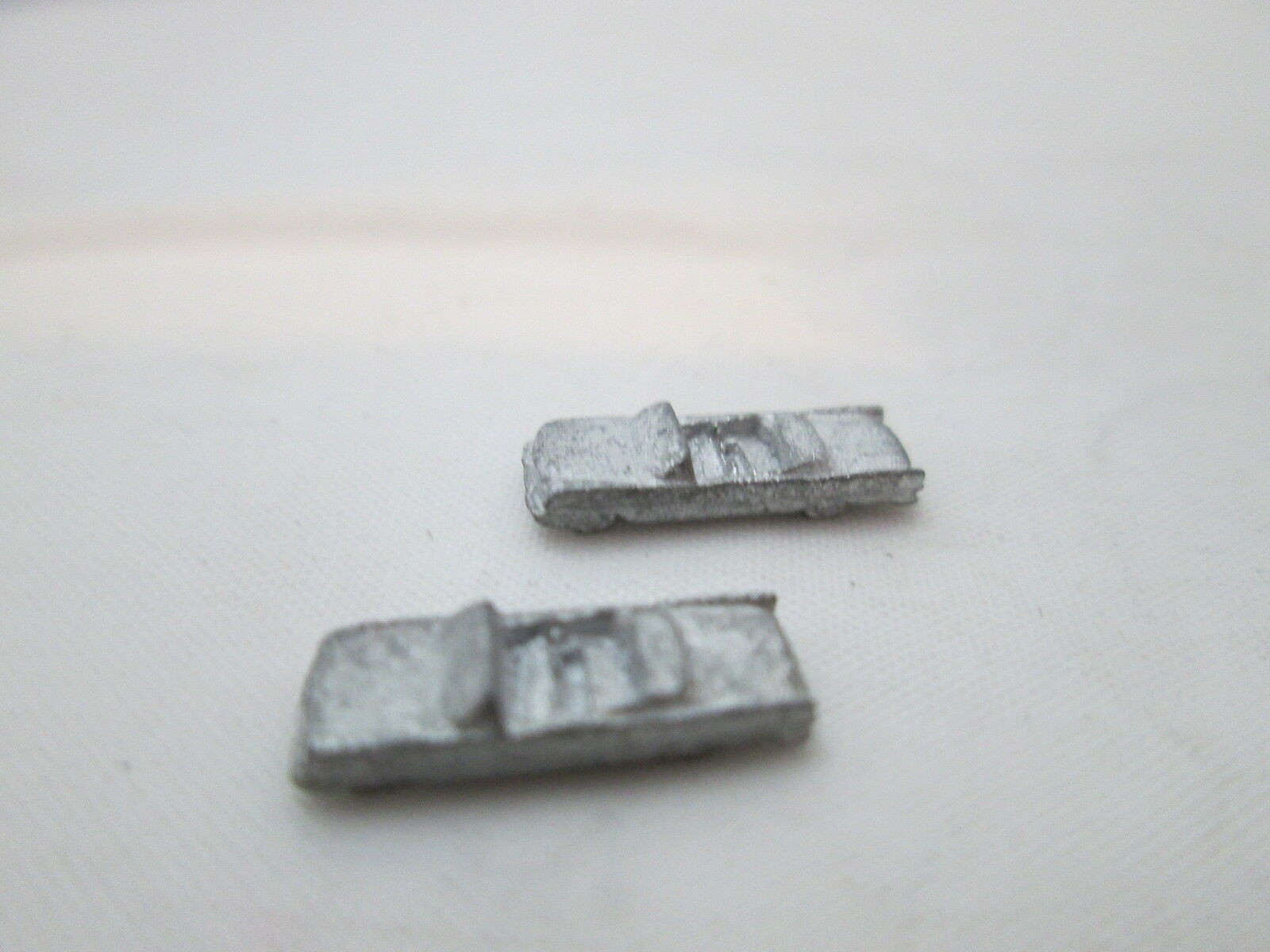 2 Dollhouse Miniature Unfinished Metal Tiny Toy Convertible Car #2