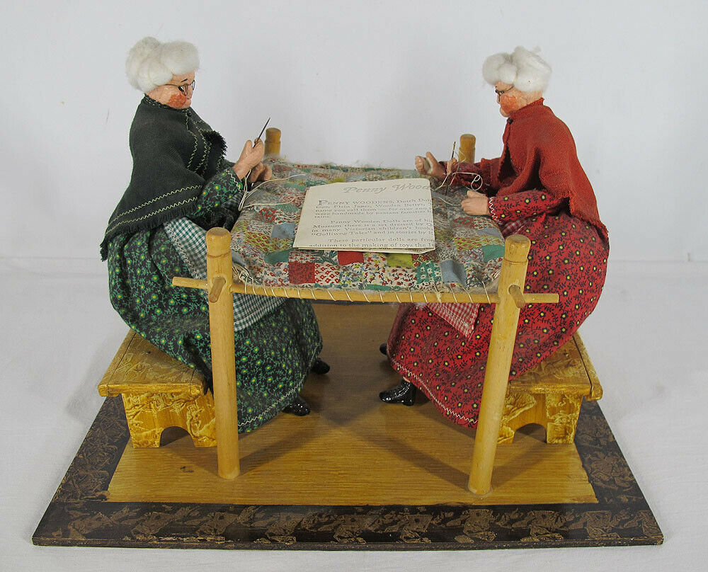 Two Early Pre-1914 Penny Wooden Dolls Quilting Williamsburg Clothing W/paper Yqz